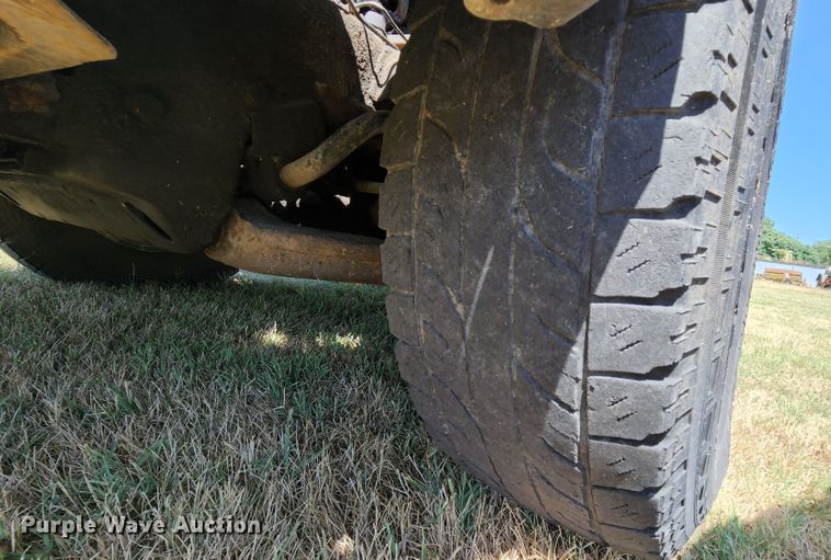 image for item MK9048 1992 Chevrolet K1500  Ext. Cab pickup truck