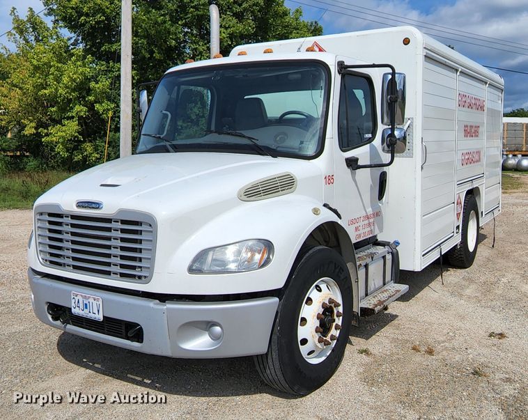 image for item MK9069 2014 Freightliner Business Class M2  delivery truck