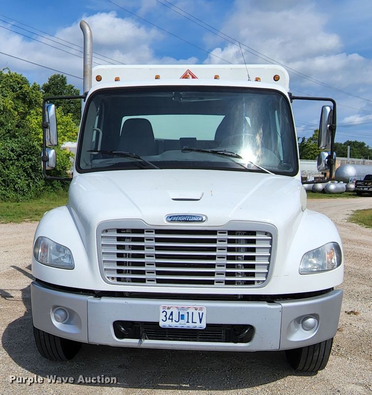 image for item MK9069 2014 Freightliner Business Class M2  delivery truck