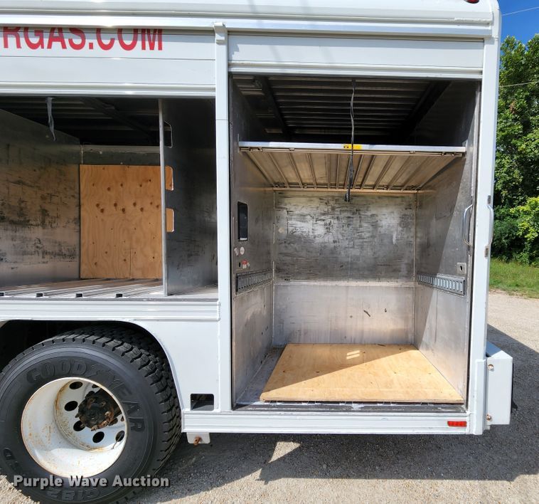 image for item MK9069 2014 Freightliner Business Class M2  delivery truck