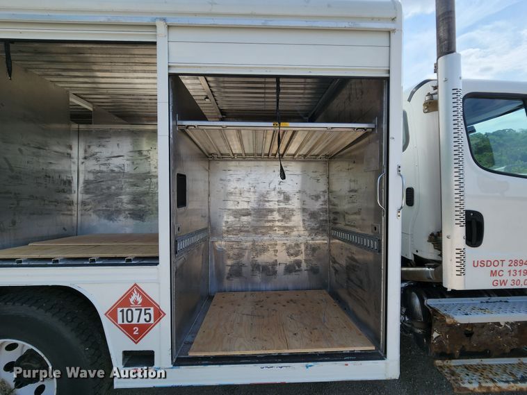 image for item MK9069 2014 Freightliner Business Class M2  delivery truck