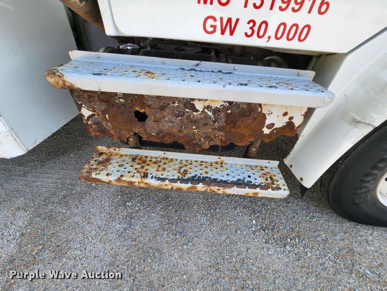 image for item MK9069 2014 Freightliner Business Class M2  delivery truck