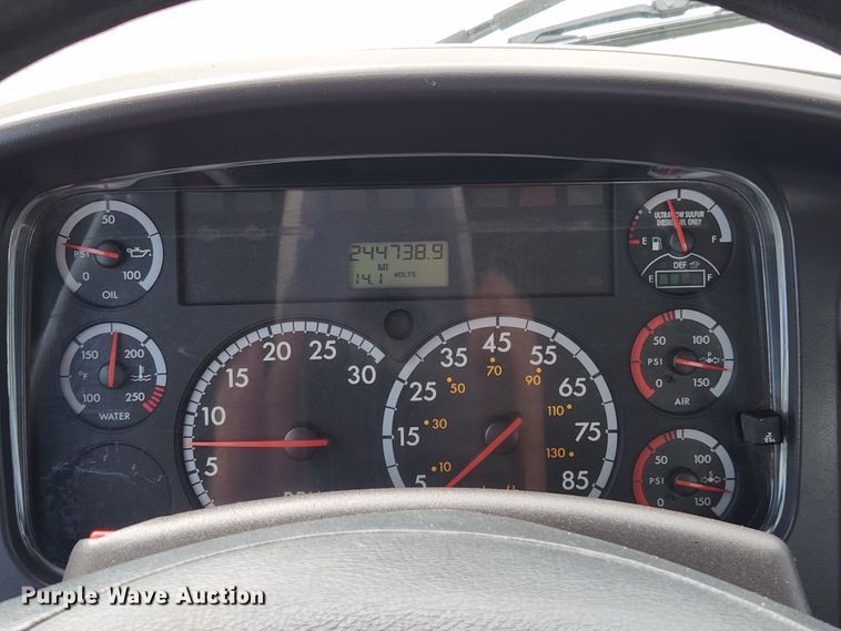 image for item MK9069 2014 Freightliner Business Class M2  delivery truck