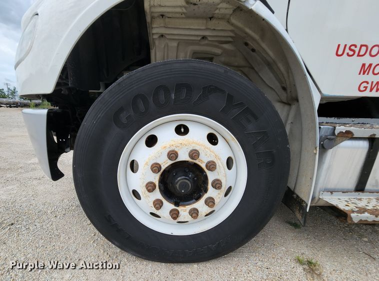 image for item MK9069 2014 Freightliner Business Class M2  delivery truck