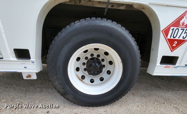 image for item MK9069 2014 Freightliner Business Class M2  delivery truck