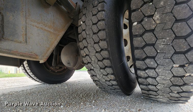 image for item MK9069 2014 Freightliner Business Class M2  delivery truck