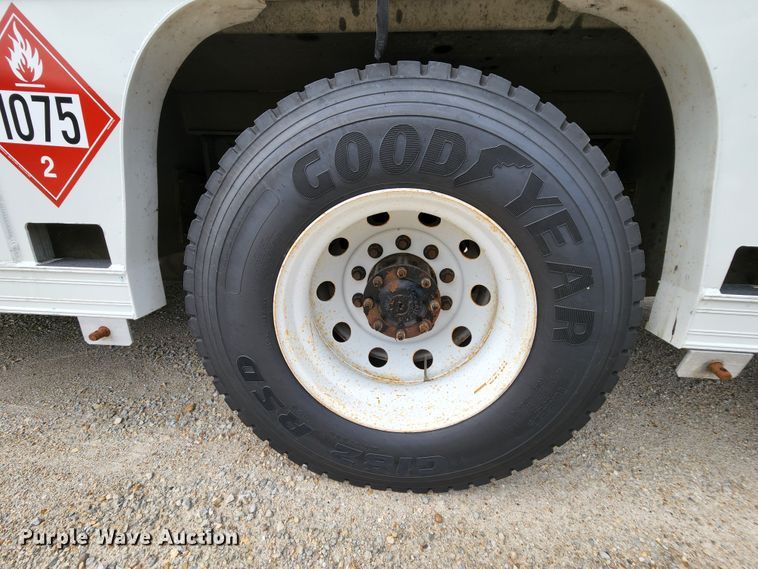 image for item MK9069 2014 Freightliner Business Class M2  delivery truck