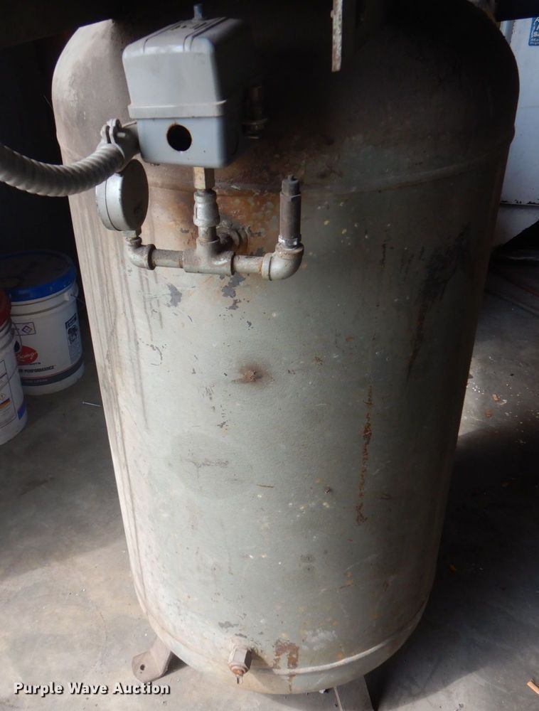 image for item MU9716 Curtis CQ968A  air compressor