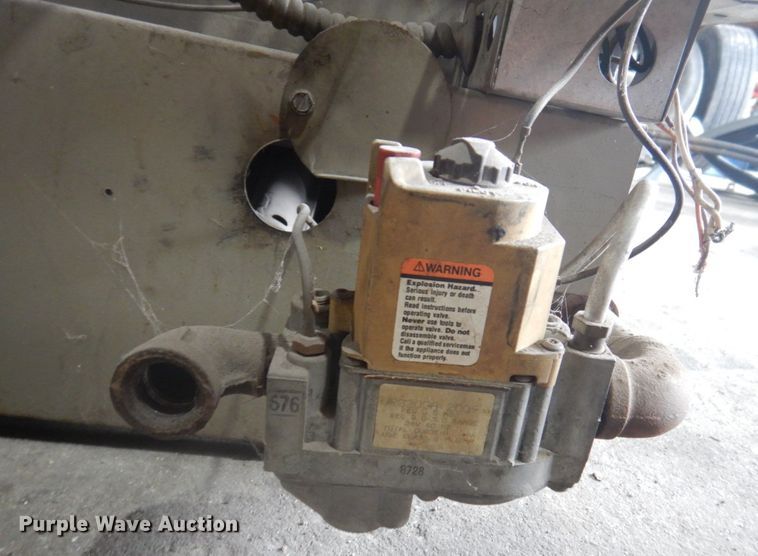 image for item MU9718 Janitrol WH-125  natural gas heater