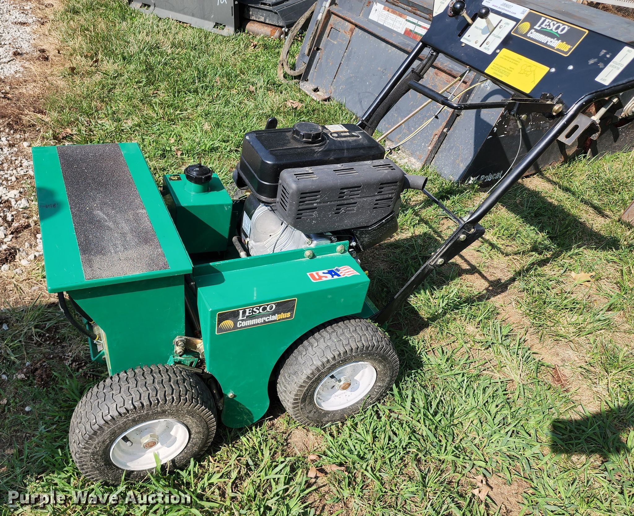 Lesco Commercial Plus overseeder in Lee