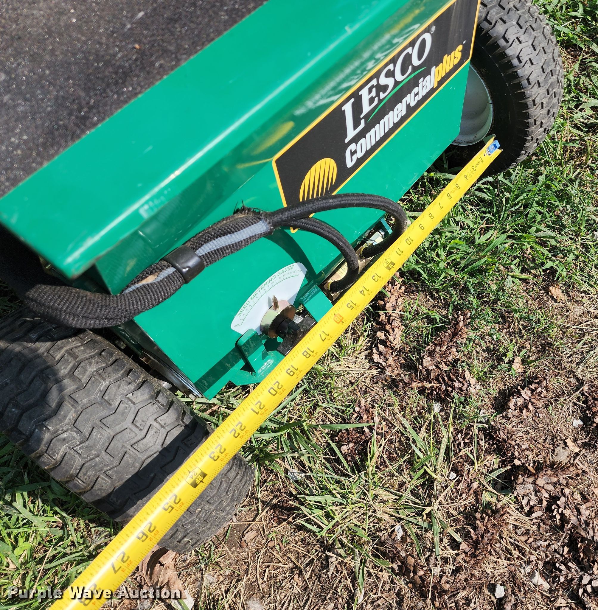 Lesco Commercial Plus overseeder in Lee