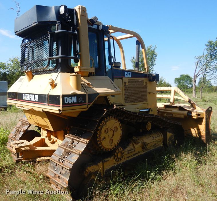 image for item DB7944 1999 Caterpillar D6M XL  dozer