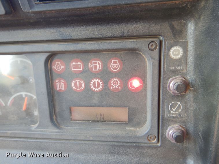 image for item DB7944 1999 Caterpillar D6M XL  dozer