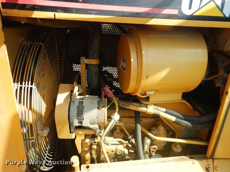 image for item DB7944 1999 Caterpillar D6M XL  dozer