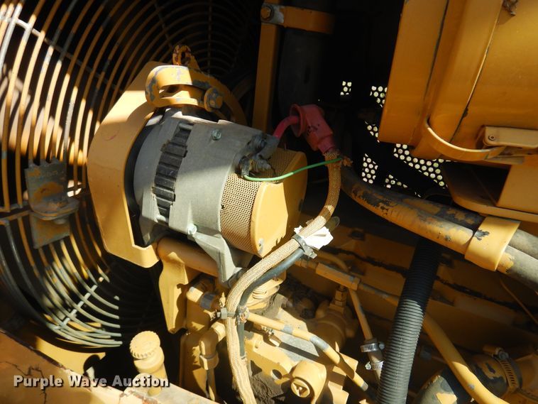 image for item DB7944 1999 Caterpillar D6M XL  dozer