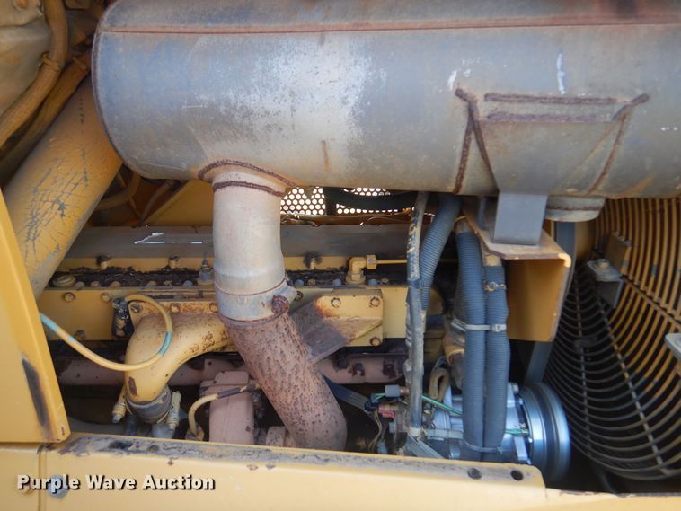 image for item DB7944 1999 Caterpillar D6M XL  dozer