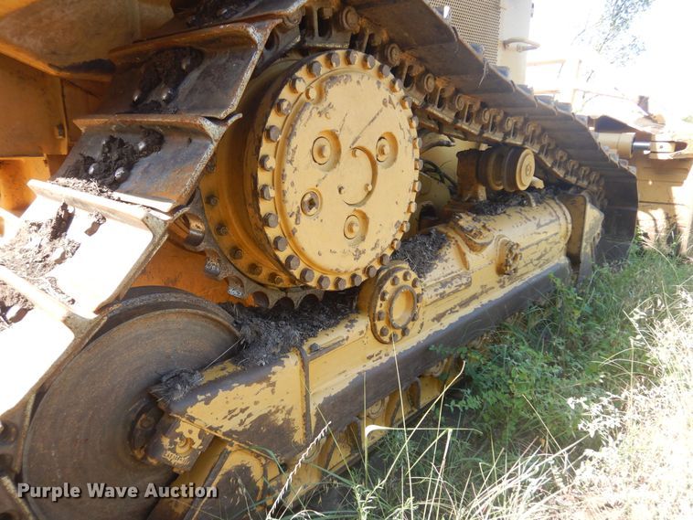 image for item DB7944 1999 Caterpillar D6M XL  dozer