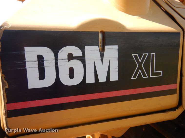 image for item DB7944 1999 Caterpillar D6M XL  dozer