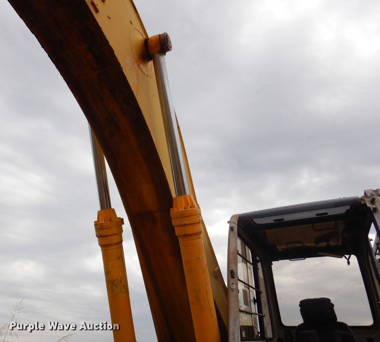 image for item DB7957 Kobelco SK200LCIV  excavator