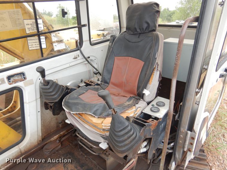 image for item DB7957 Kobelco SK200LCIV  excavator