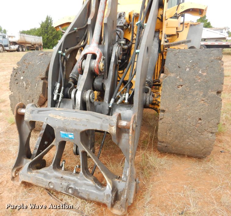image for item DB7972 2010 Volvo L90F  wheel loader
