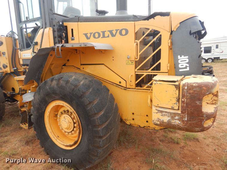 image for item DB7972 2010 Volvo L90F  wheel loader
