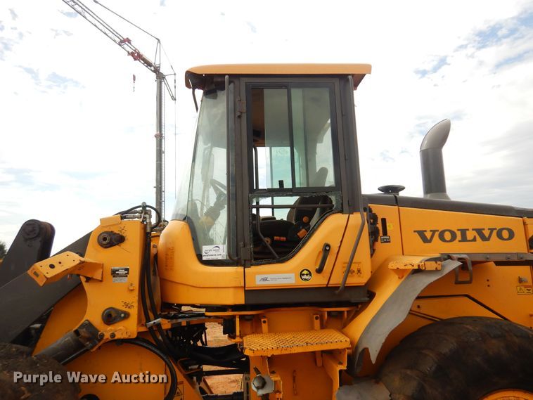 image for item DB7972 2010 Volvo L90F  wheel loader