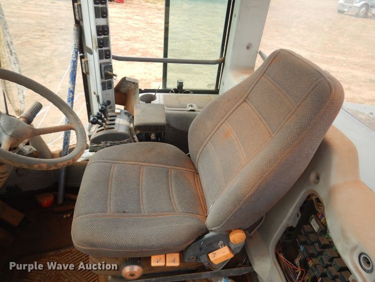 image for item DB7972 2010 Volvo L90F  wheel loader