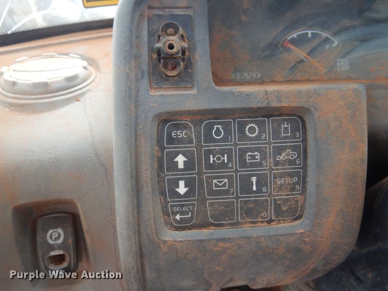 image for item DB7972 2010 Volvo L90F  wheel loader