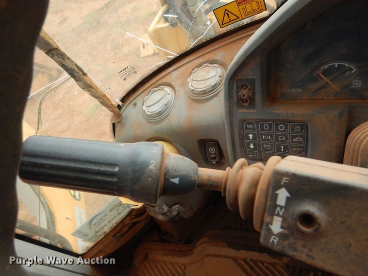 image for item DB7972 2010 Volvo L90F  wheel loader