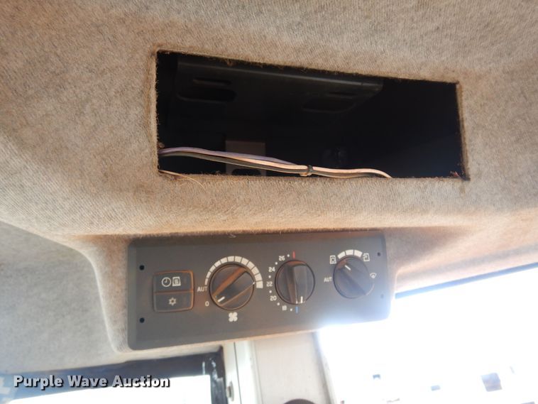 image for item DB7972 2010 Volvo L90F  wheel loader