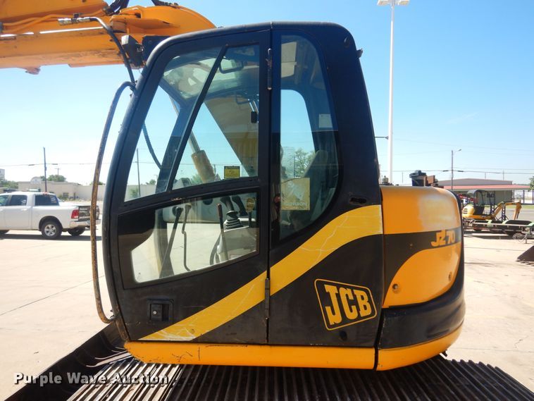 image for item DB7993 2001 JCB JZ70  mini excavator