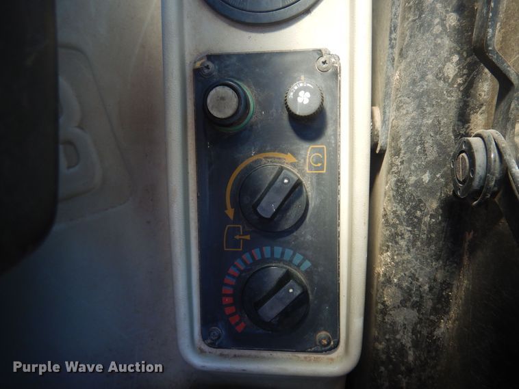 image for item DB7993 2001 JCB JZ70  mini excavator