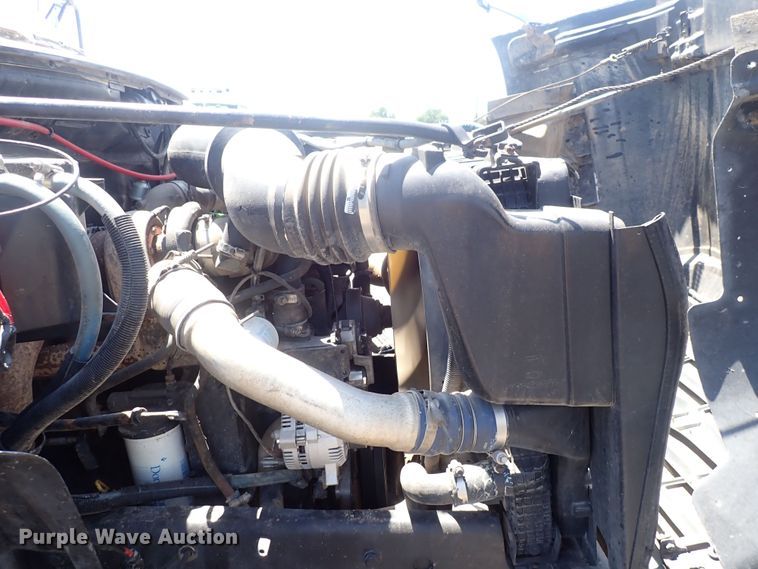 image for item DF5003 1998 Ford FT900  dump truck