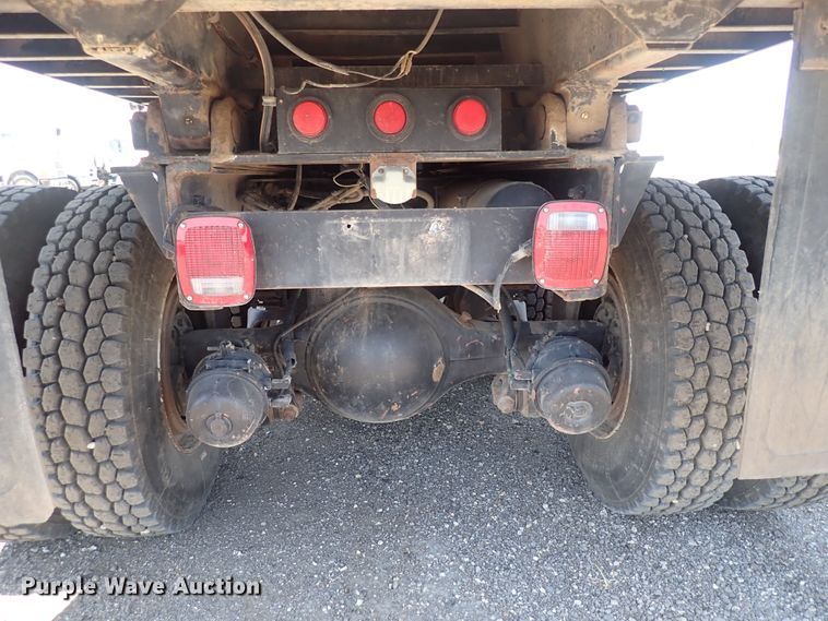 image for item DF5003 1998 Ford FT900  dump truck