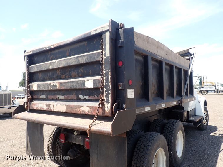 image for item DF5003 1998 Ford FT900  dump truck