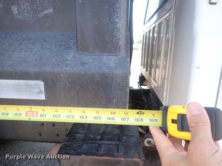 image for item DF5003 1998 Ford FT900  dump truck