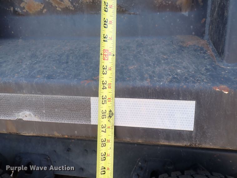 image for item DF5003 1998 Ford FT900  dump truck