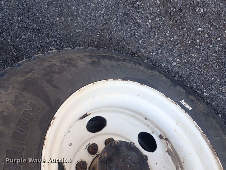 image for item DF5003 1998 Ford FT900  dump truck