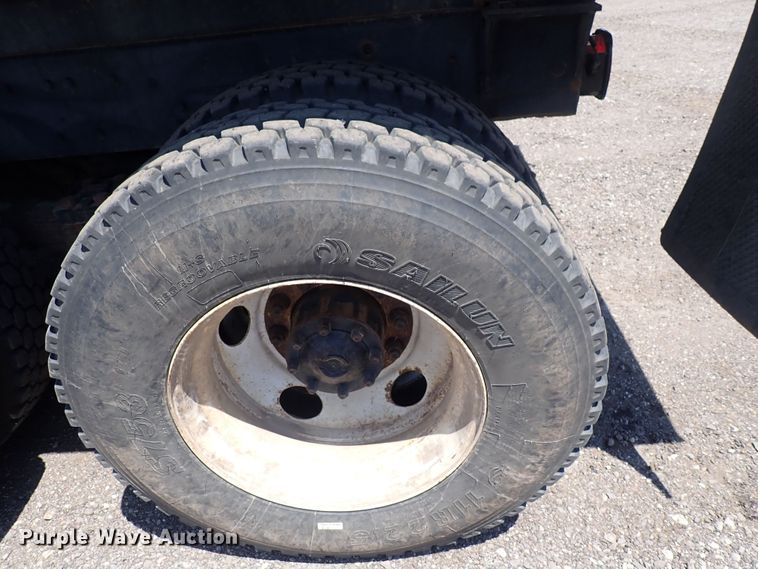 image for item DF5003 1998 Ford FT900  dump truck