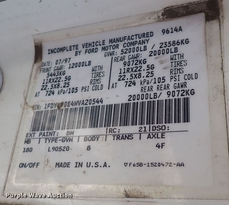 image for item DF5003 1998 Ford FT900  dump truck