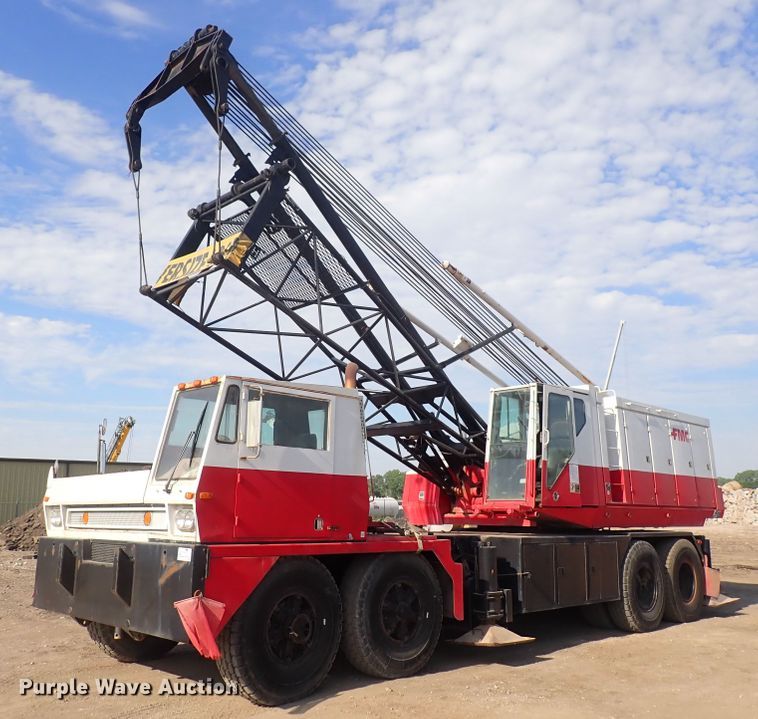 image for item DF5006 1981 FMC HC-218A  crane
