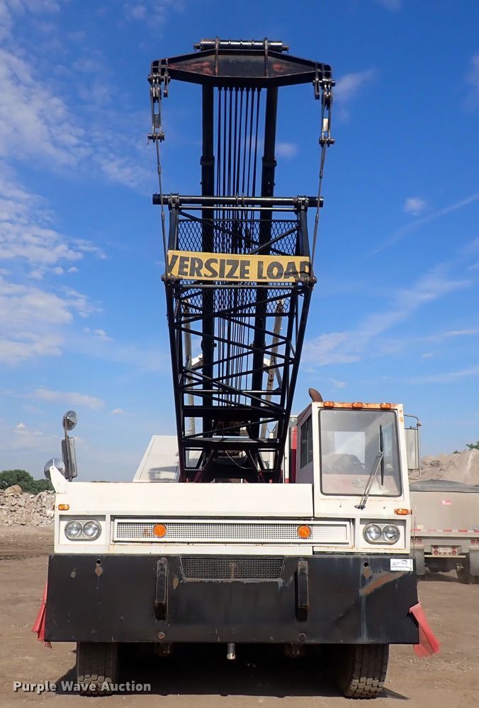 image for item DF5006 1981 FMC HC-218A  crane