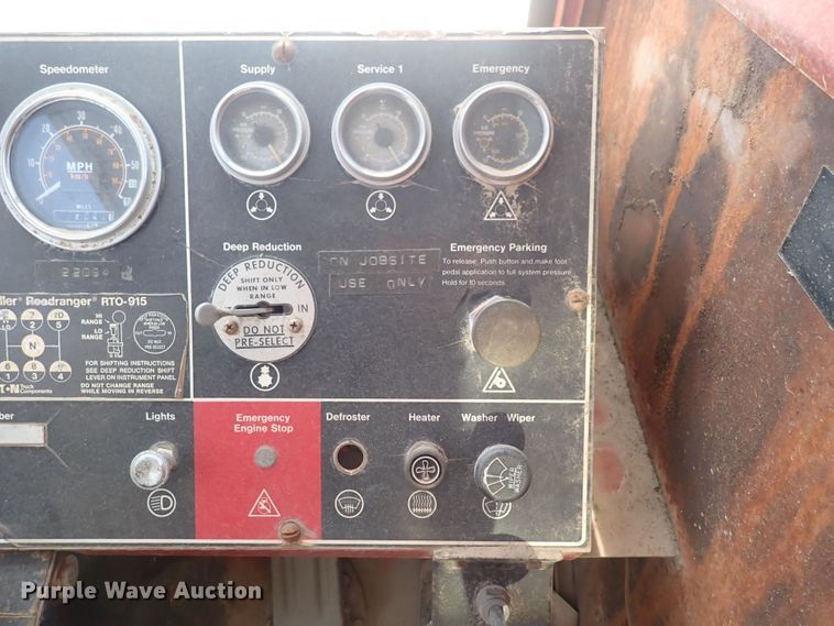 image for item DF5006 1981 FMC HC-218A  crane