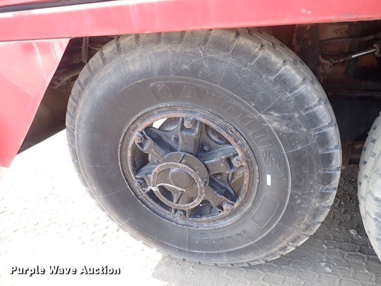 image for item DF5006 1981 FMC HC-218A  crane