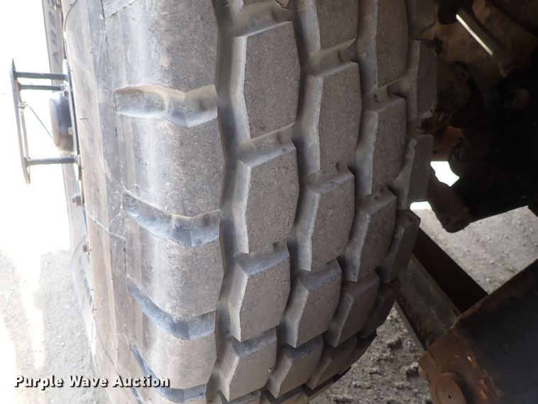 image for item DF5006 1981 FMC HC-218A  crane