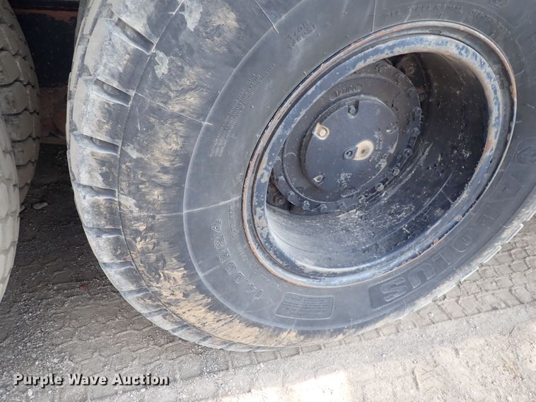 image for item DF5006 1981 FMC HC-218A  crane