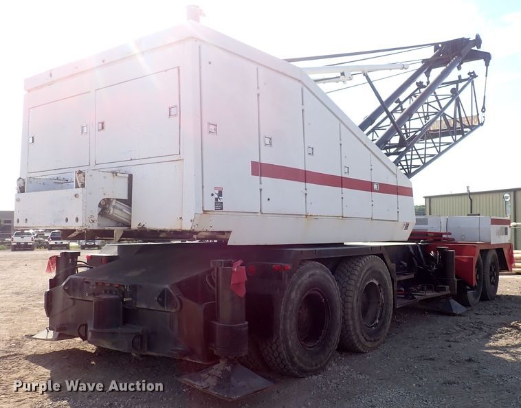 image for item DF5008 1980 FMC Link Belt HC-238B  crane