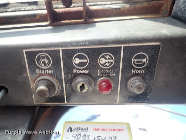 image for item DF5008 1980 FMC Link Belt HC-238B  crane