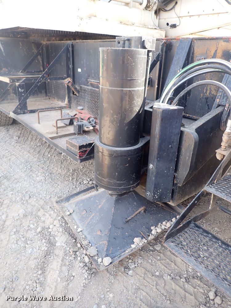 image for item DF5008 1980 FMC Link Belt HC-238B  crane